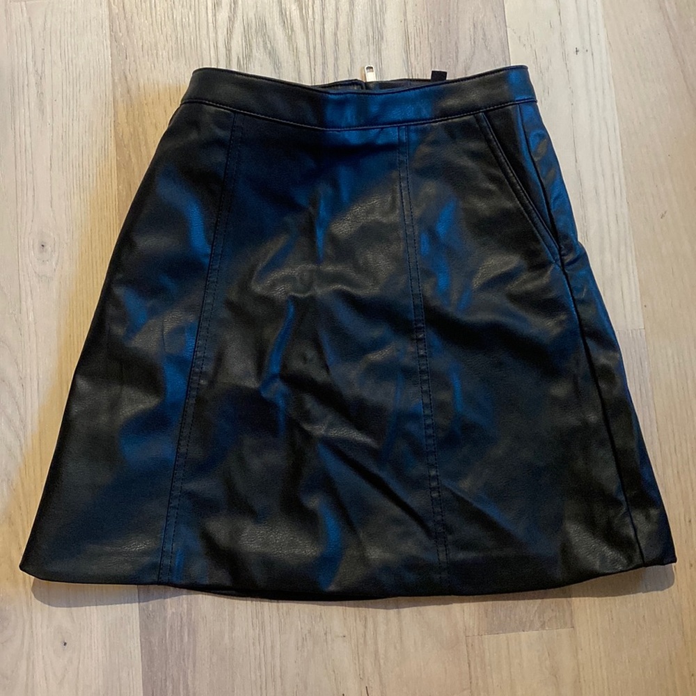 Leather skirt
